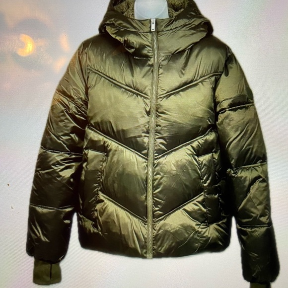 UGG Ronney Women's Cropped Puffer Hooded Jacket Olive Green Size L NEW $198 - Picture 9 of 13